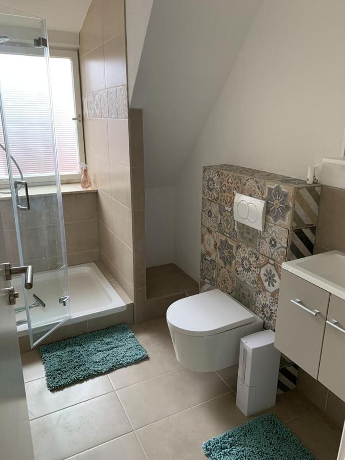 Appartement Hofesh à Altdorf  Extérieur photo